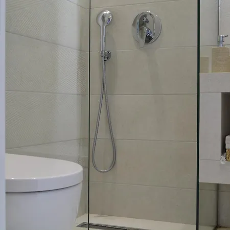 7th Heaven Luxury Maisonette